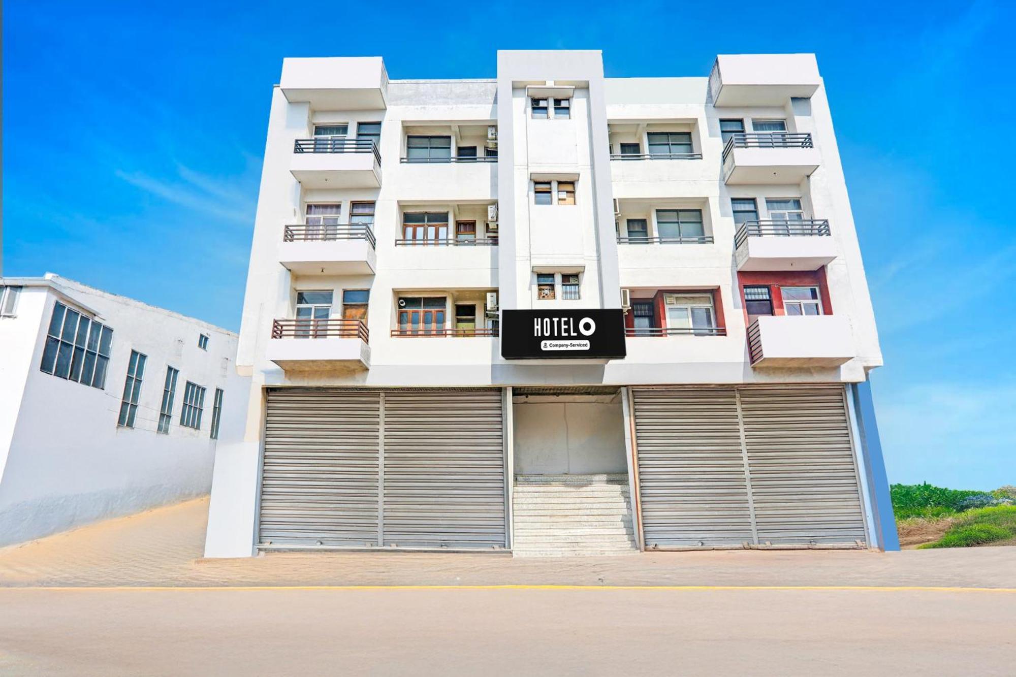 Super Hotel O Jankipuram Near Sahara State Formerly Basera Homes Hasanganj Extérieur photo