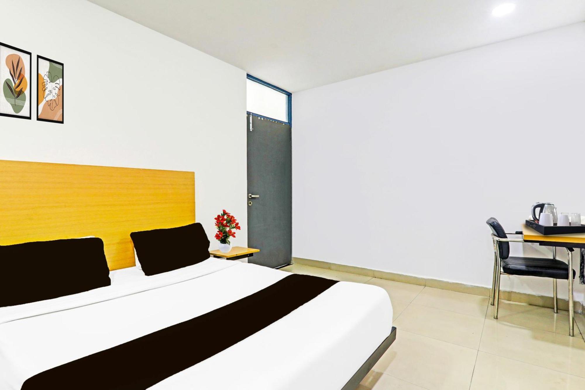 Super Hotel O Jankipuram Near Sahara State Formerly Basera Homes Hasanganj Extérieur photo